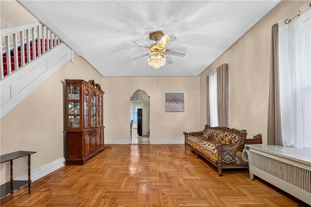 467 E 54th Street East Flatbush Brooklyn NY 11203