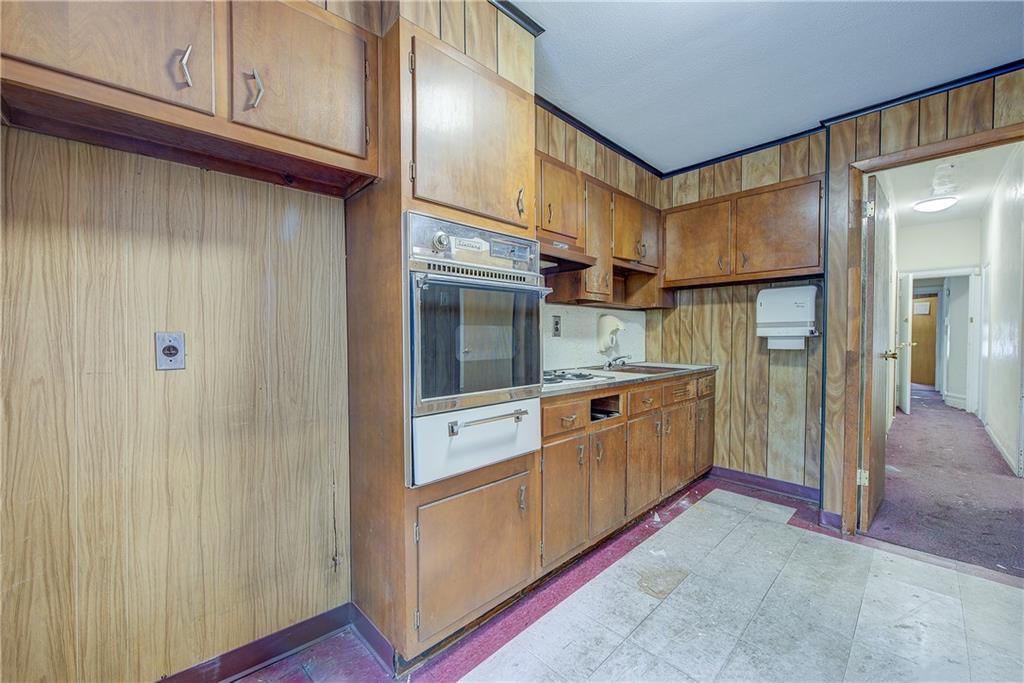 4807 Fort Hamilton Parkway Sunset Park Brooklyn NY 11219