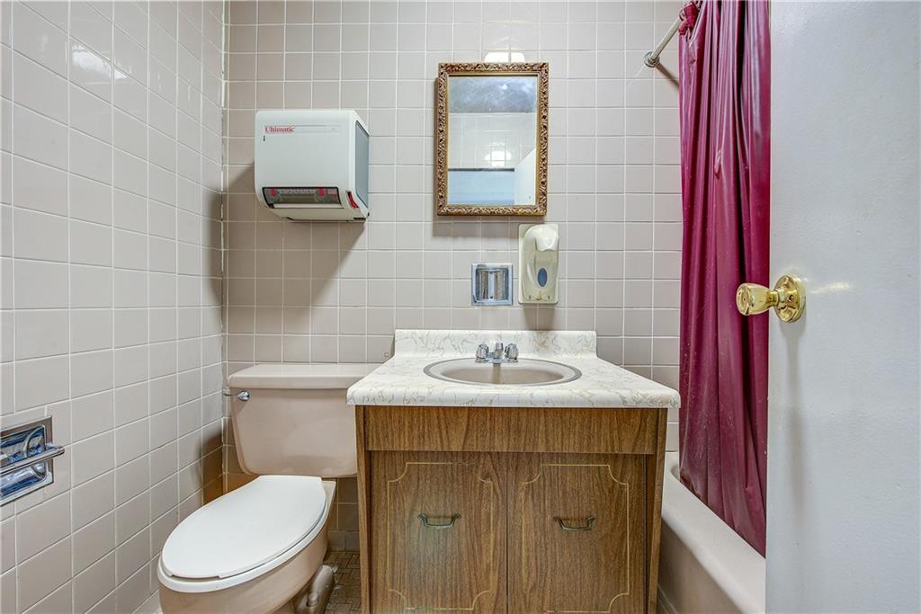 4807 Fort Hamilton Parkway Sunset Park Brooklyn NY 11219