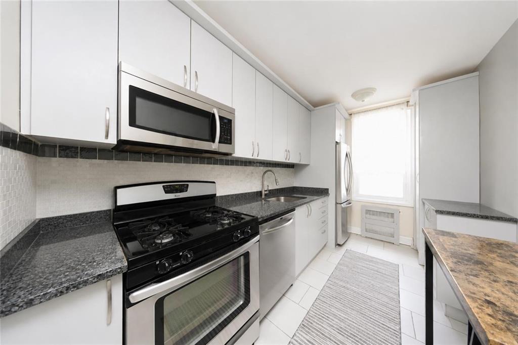 1811 Ocean Parkway Gravesend Brooklyn NY 11223