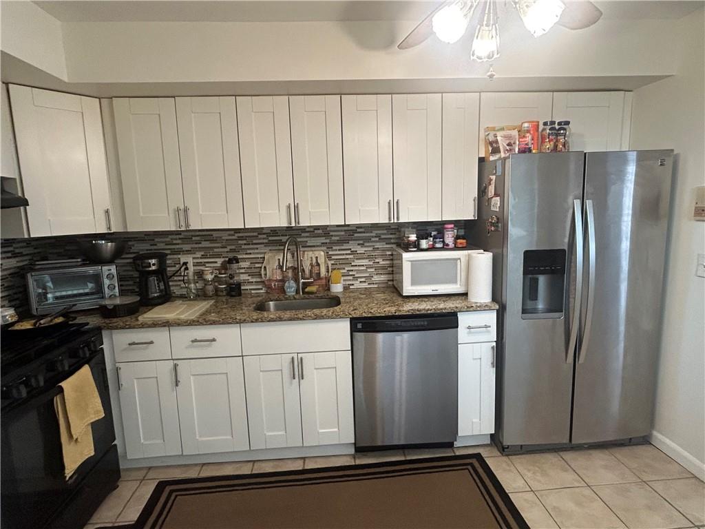 165A LAMPED Loop New Springville Staten Island NY 10314