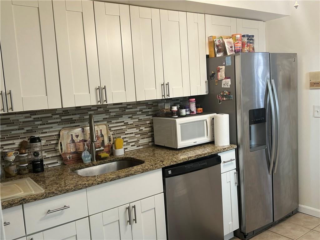165A LAMPED Loop New Springville Staten Island NY 10314