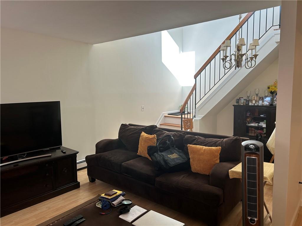 165A LAMPED Loop New Springville Staten Island NY 10314