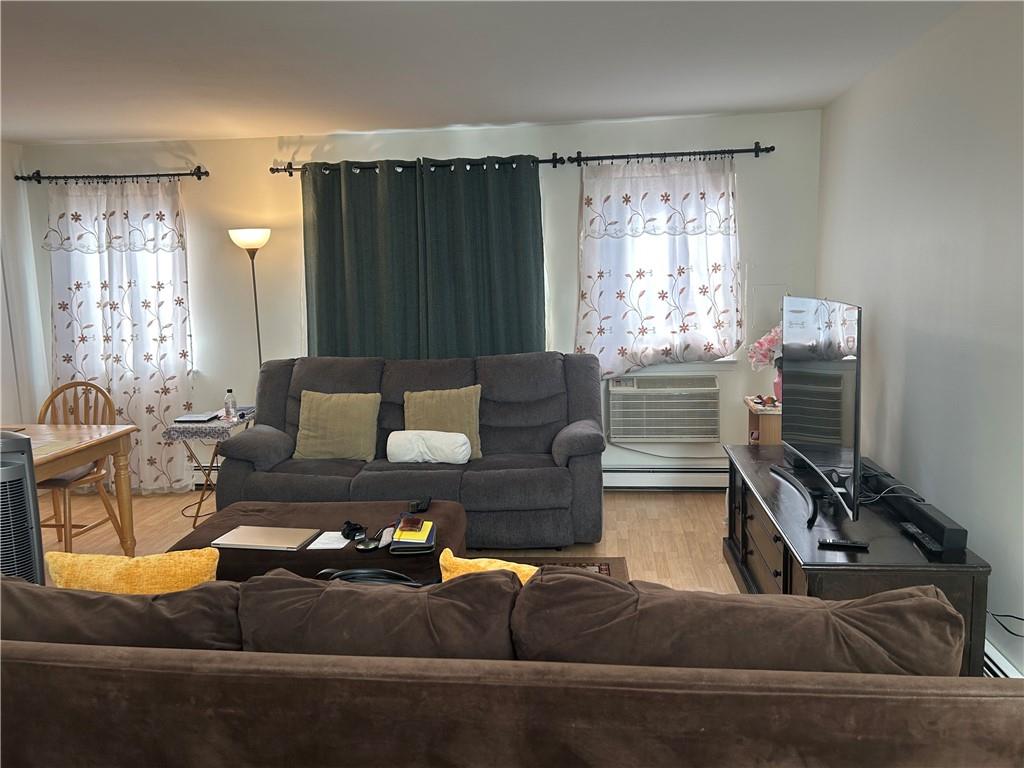 165A LAMPED Loop New Springville Staten Island NY 10314