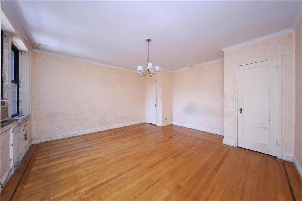 110 Shore Boulevard Manhattan Beach Brooklyn NY 11235