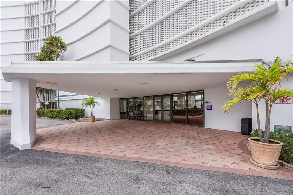3590 Ocean Boulevard Out of NYC Other XX 33480