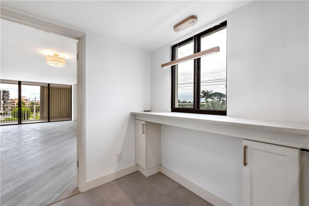 3590 Ocean Boulevard Out of NYC Other XX 33480