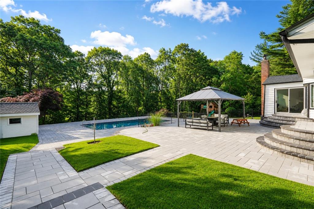 97 Buttonwood Drive Out of NYC Huntington Station NY 11746