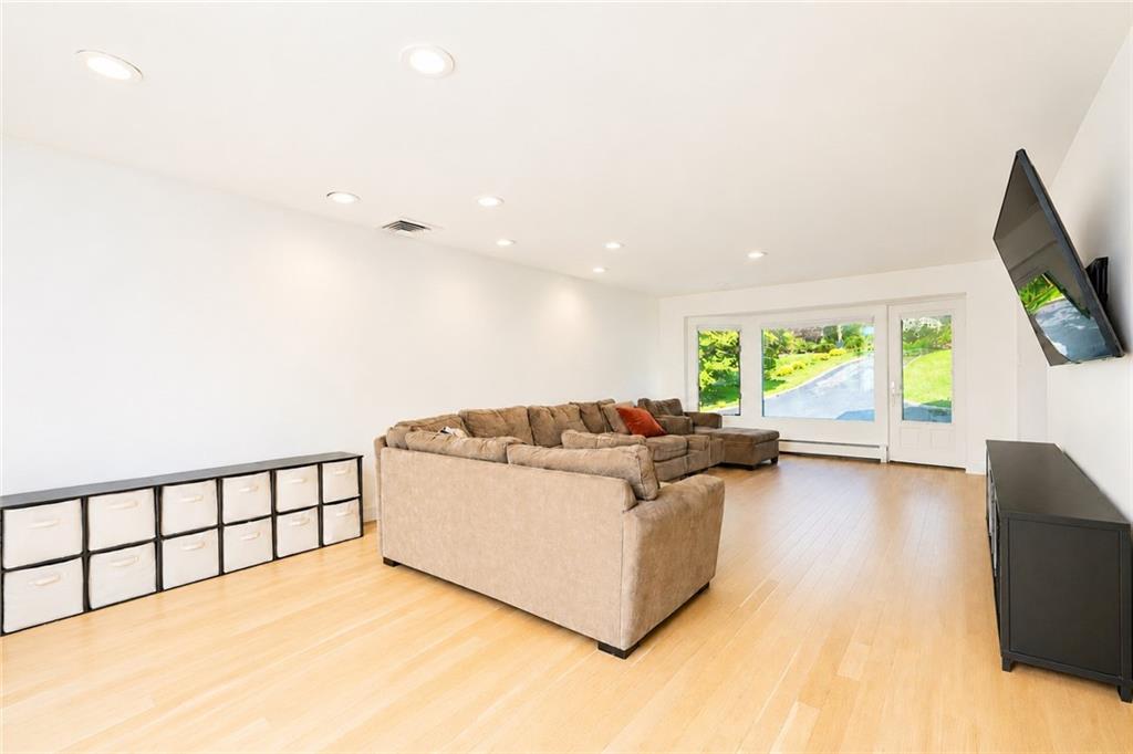 97 Buttonwood Drive Out of NYC Huntington Station NY 11746