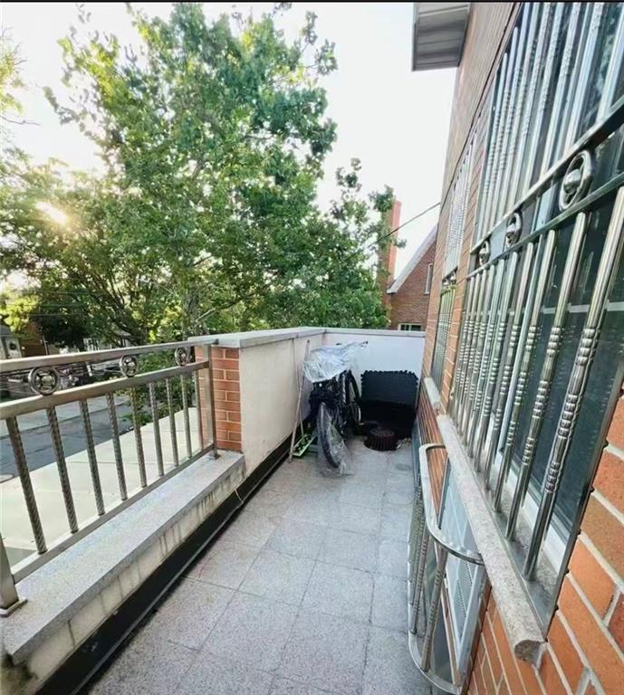 5811 183rd Street Fresh Meadows Flushing NY 11365