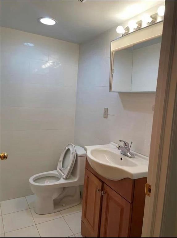 5811 183rd Street Fresh Meadows Flushing NY 11365