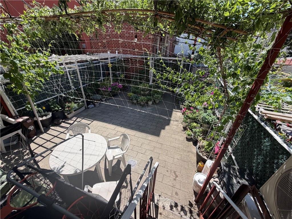 7709 19th Avenue Bensonhurst Brooklyn NY 11214