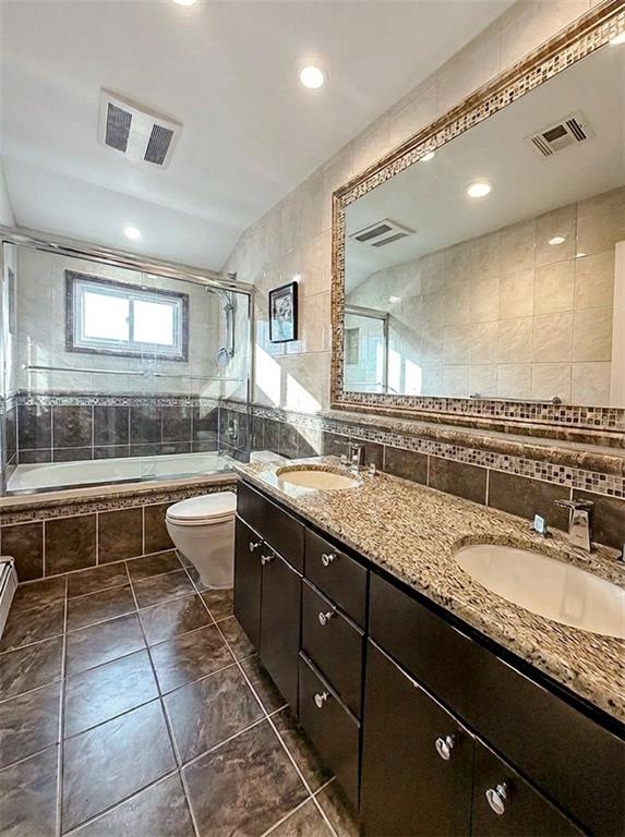 22 Mason Boulevard Rossville Staten Island NY 10309