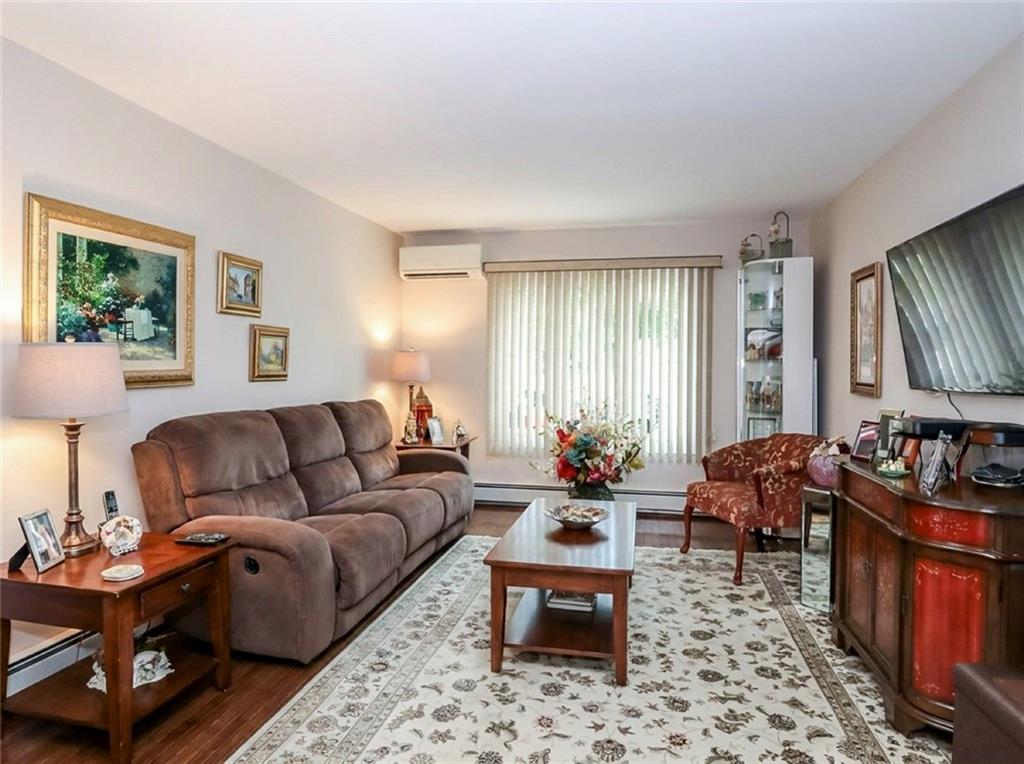 22 Mason Boulevard Rossville Staten Island NY 10309