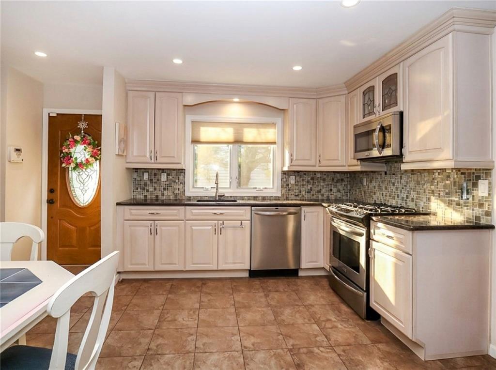 22 Mason Boulevard Rossville Staten Island NY 10309