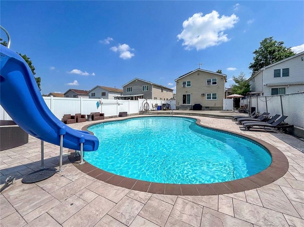 22 Mason Boulevard Rossville Staten Island NY 10309
