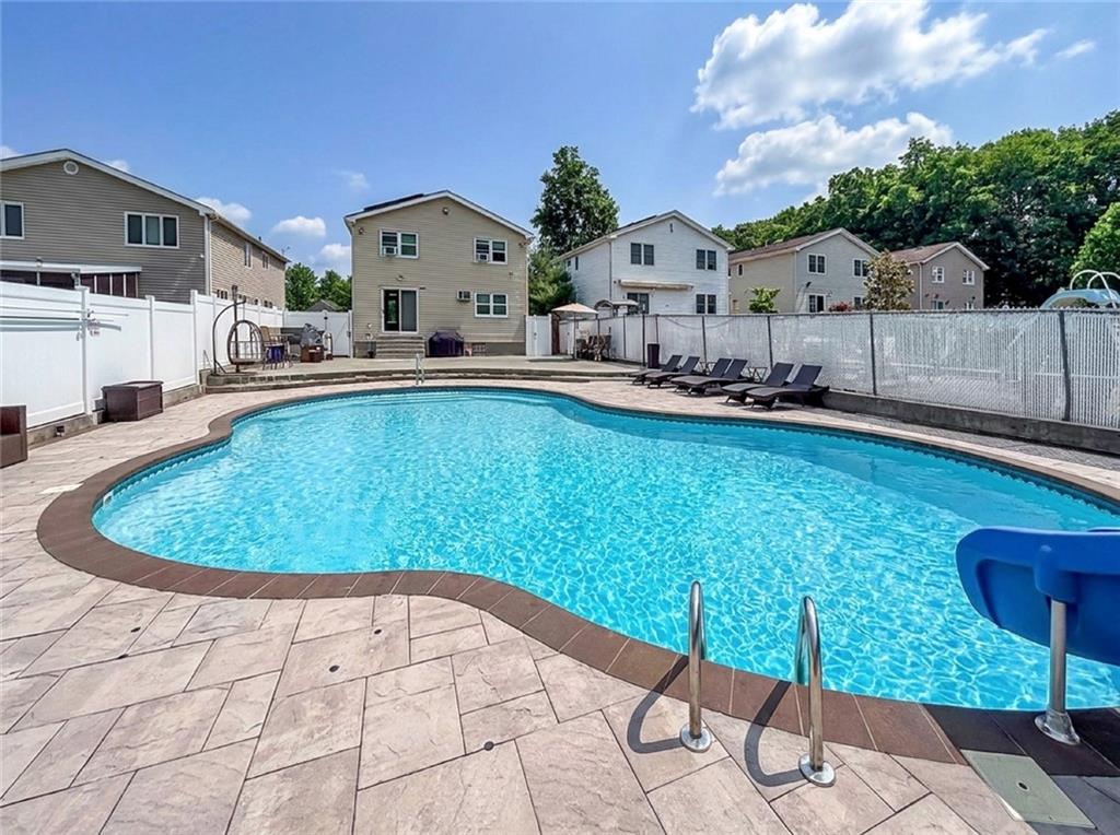 22 Mason Boulevard Rossville Staten Island NY 10309