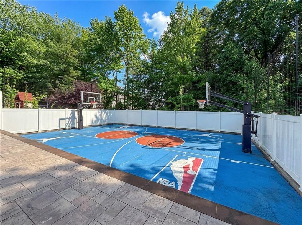 22 Mason Boulevard Rossville Staten Island NY 10309