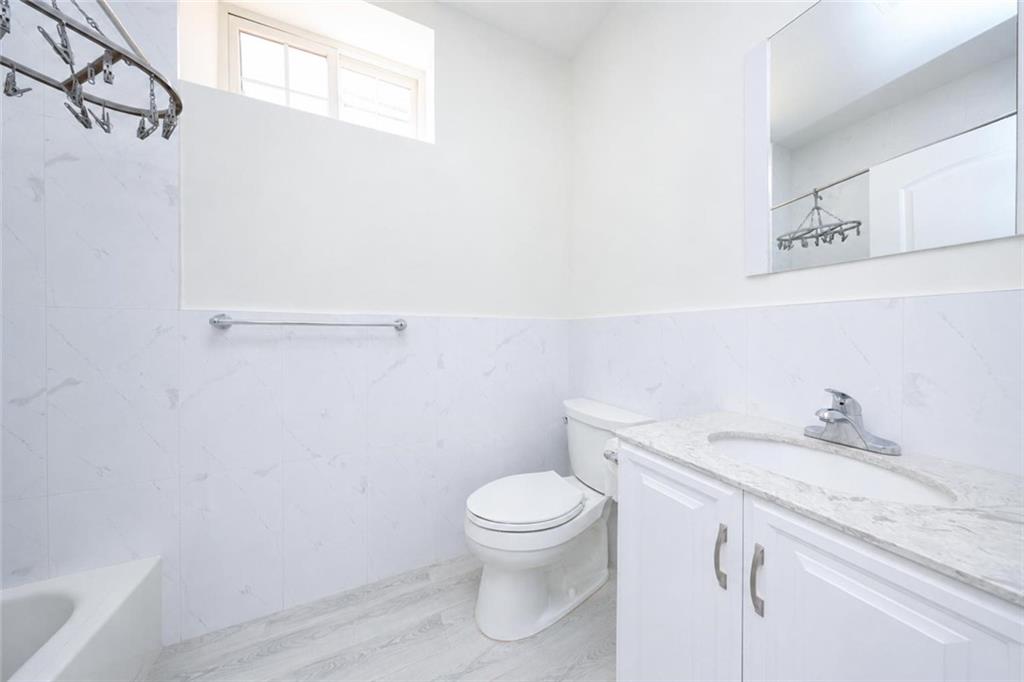 4132 220th Place Bayside Queens NY 11361