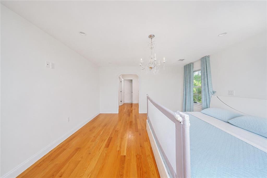 4132 220th Place Bayside Queens NY 11361