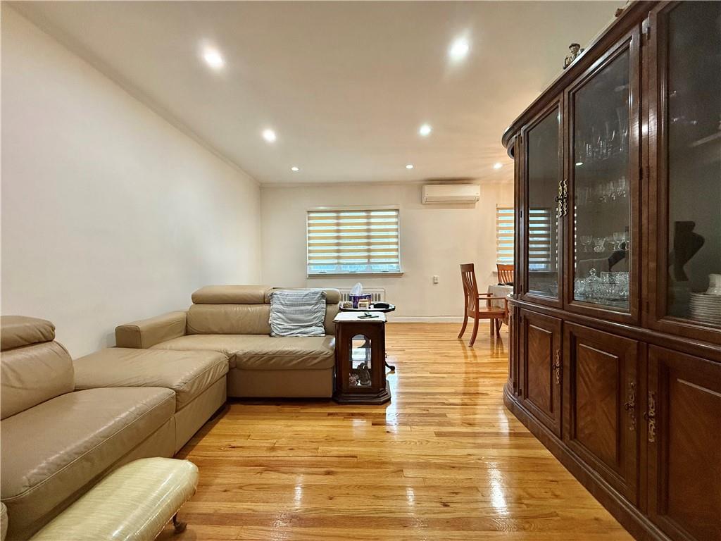 1132 76th Street Dyker Heights Brooklyn NY 11228