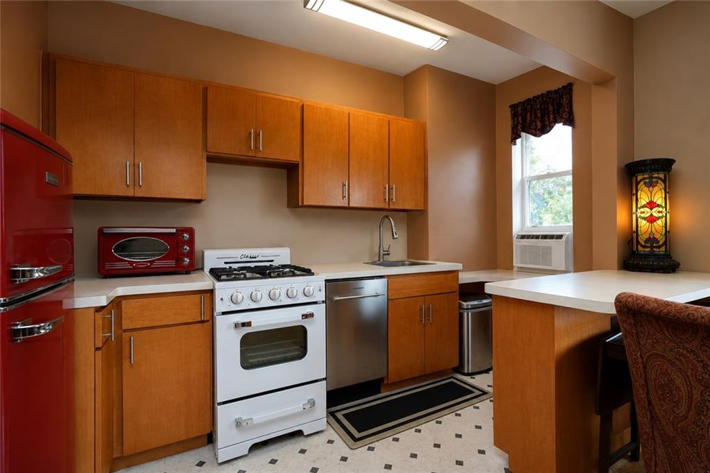 8701 Shore Road Bay Ridge Brooklyn NY 11209