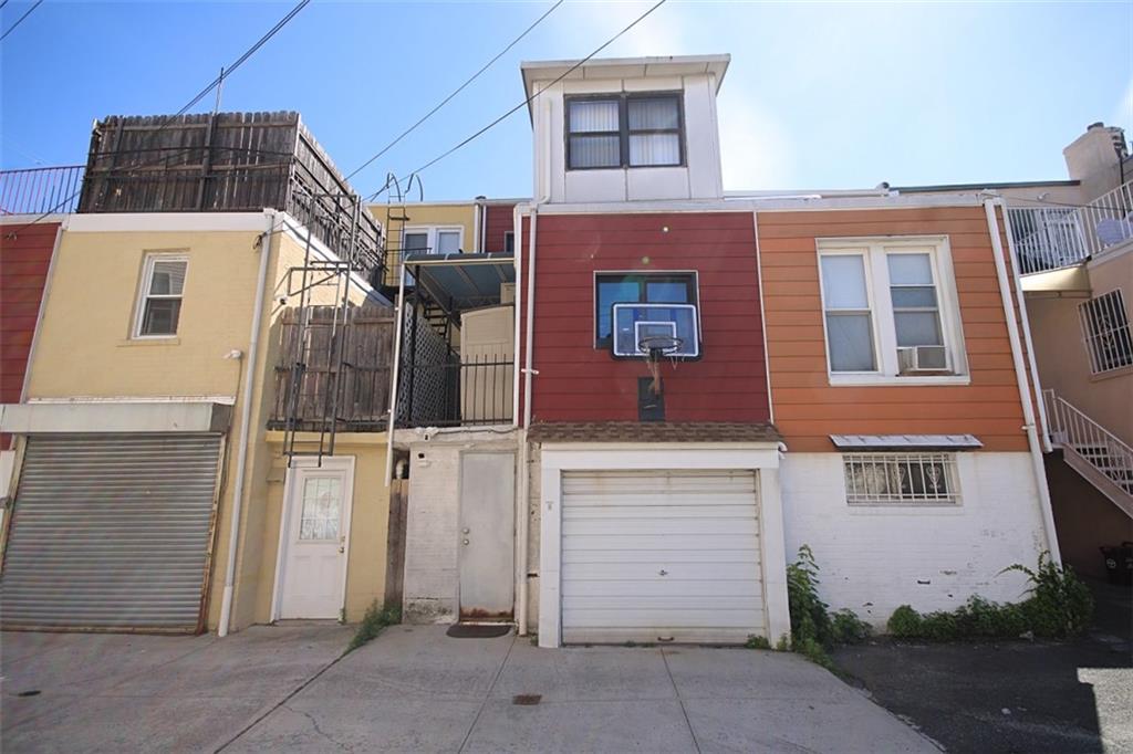 1075 Bay Ridge Parkway Dyker Heights Brooklyn NY 11228