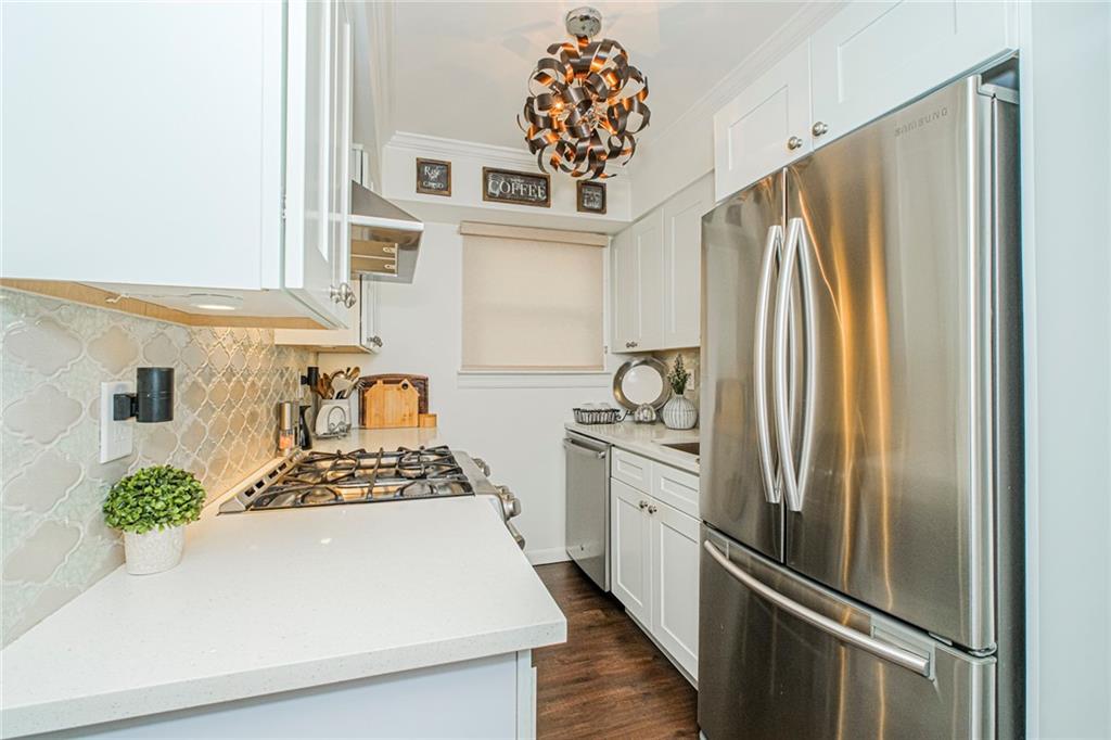 93 Mimosa Lane Huguenot Staten Island NY 10312