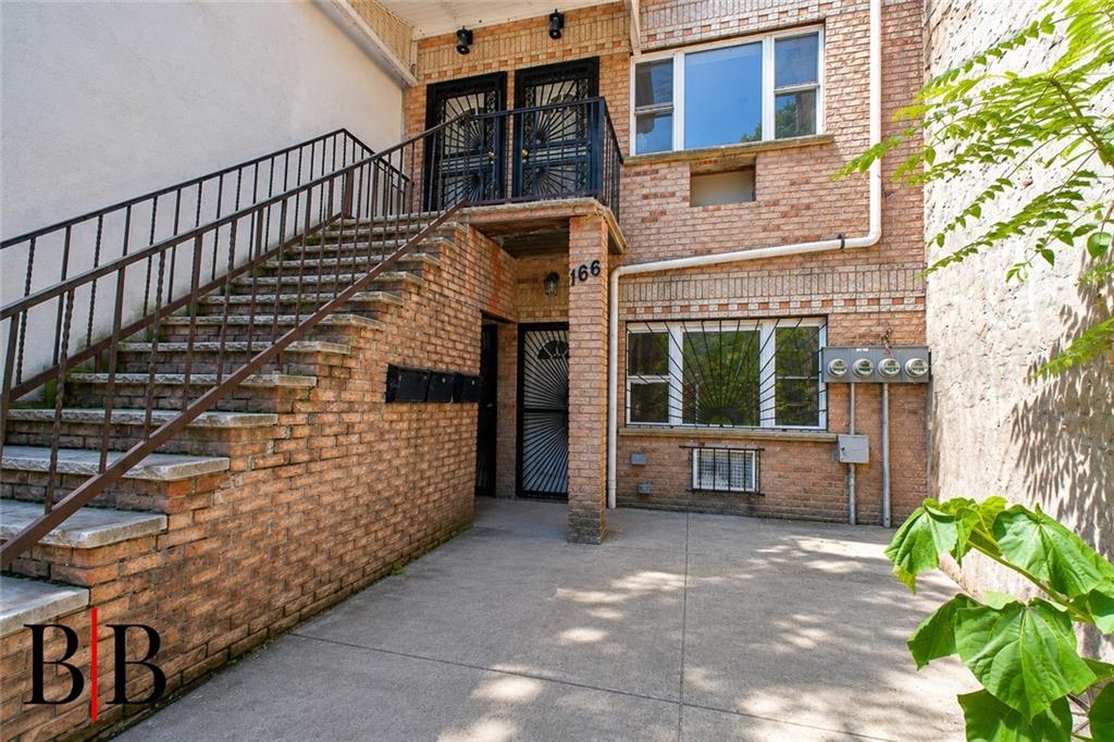 166 Stuyvesant Avenue Bedford Stuyvesant Brooklyn NY 11221