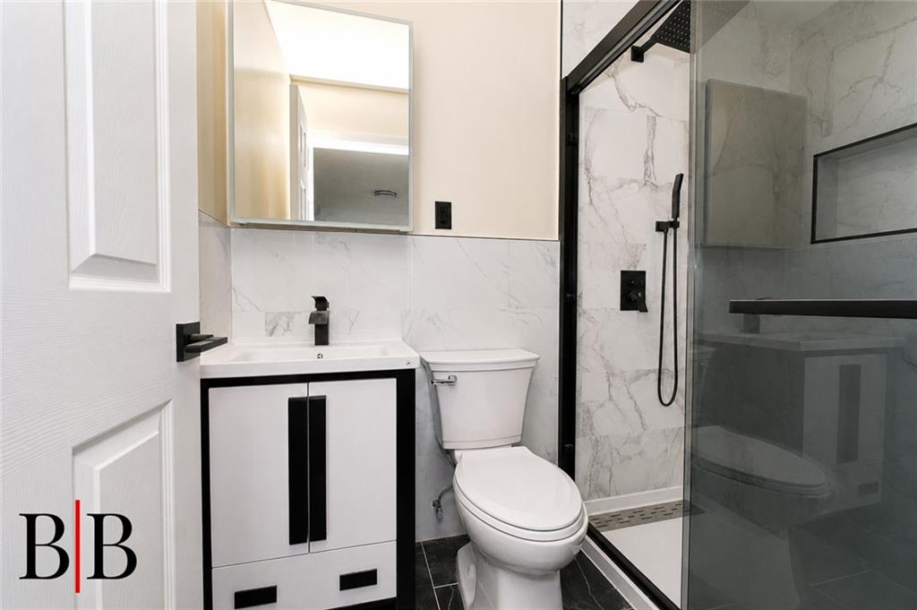 166 Stuyvesant Avenue Bedford Stuyvesant Brooklyn NY 11221