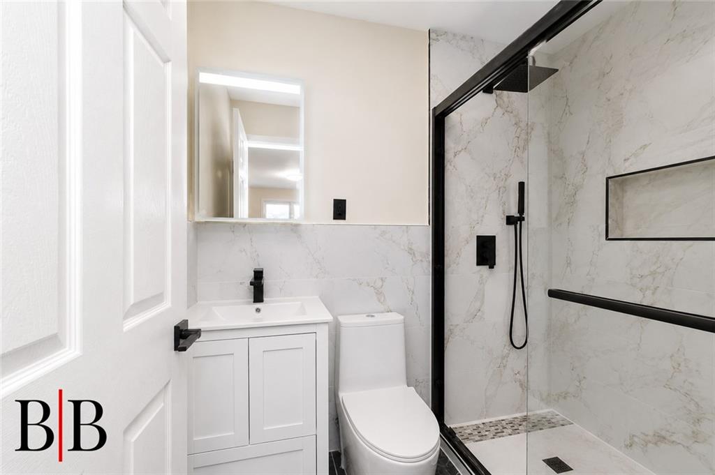 166 Stuyvesant Avenue Bedford Stuyvesant Brooklyn NY 11221
