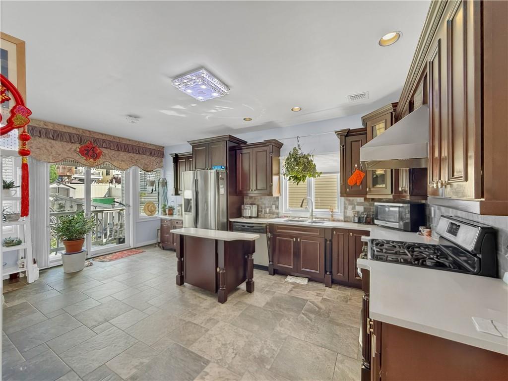 25 Bogota Street New Springville Staten Island NY 10314