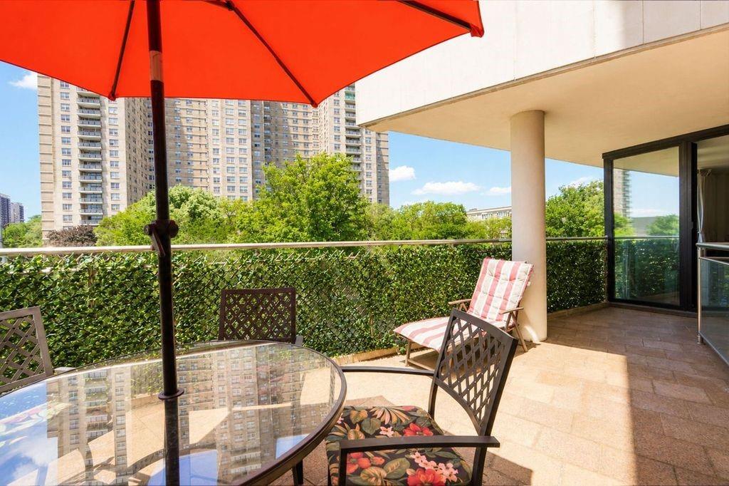 2833 Ocean Parkway Brighton Beach Brooklyn NY 11235