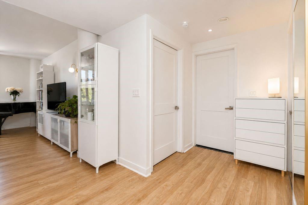 2833 Ocean Parkway Brighton Beach Brooklyn NY 11235