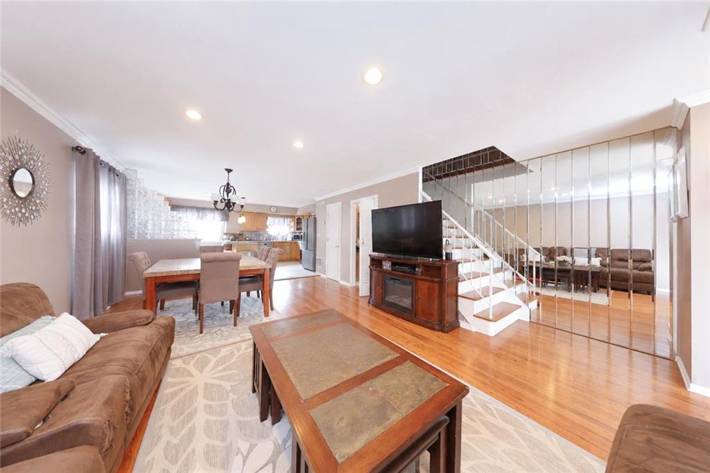 41 Ibsen Avenue Arden Heights Staten Island NY 10312