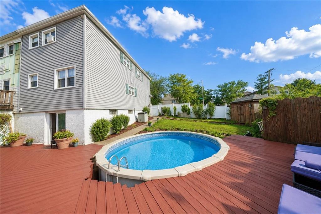 41 Ibsen Avenue Arden Heights Staten Island NY 10312