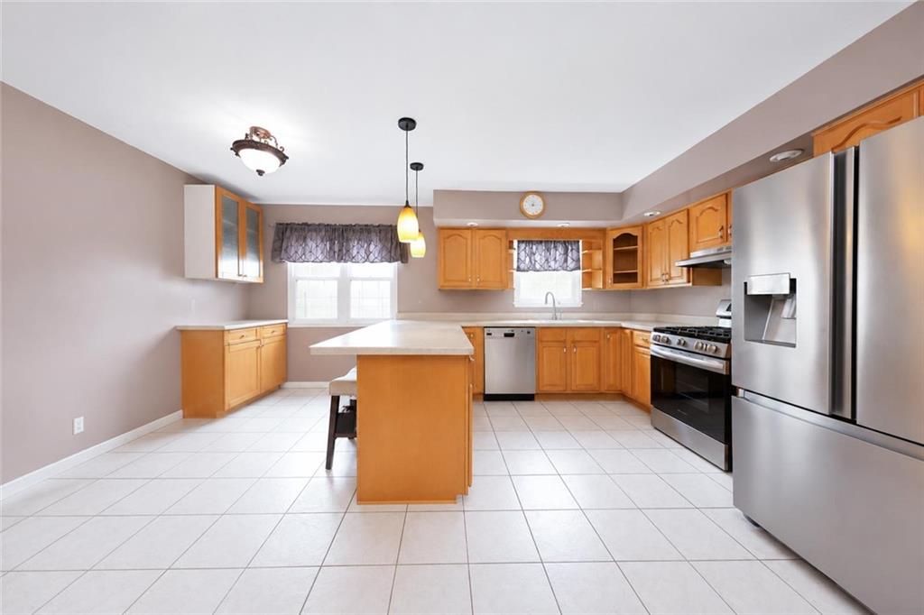 41 Ibsen Avenue Arden Heights Staten Island NY 10312