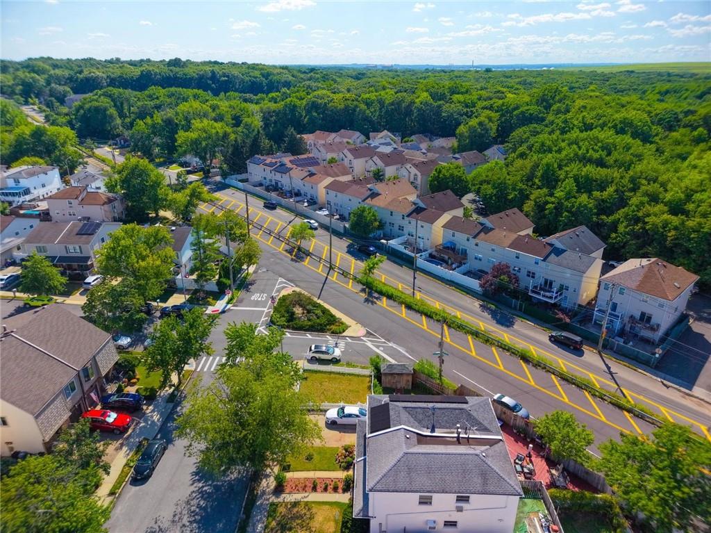 41 Ibsen Avenue Arden Heights Staten Island NY 10312