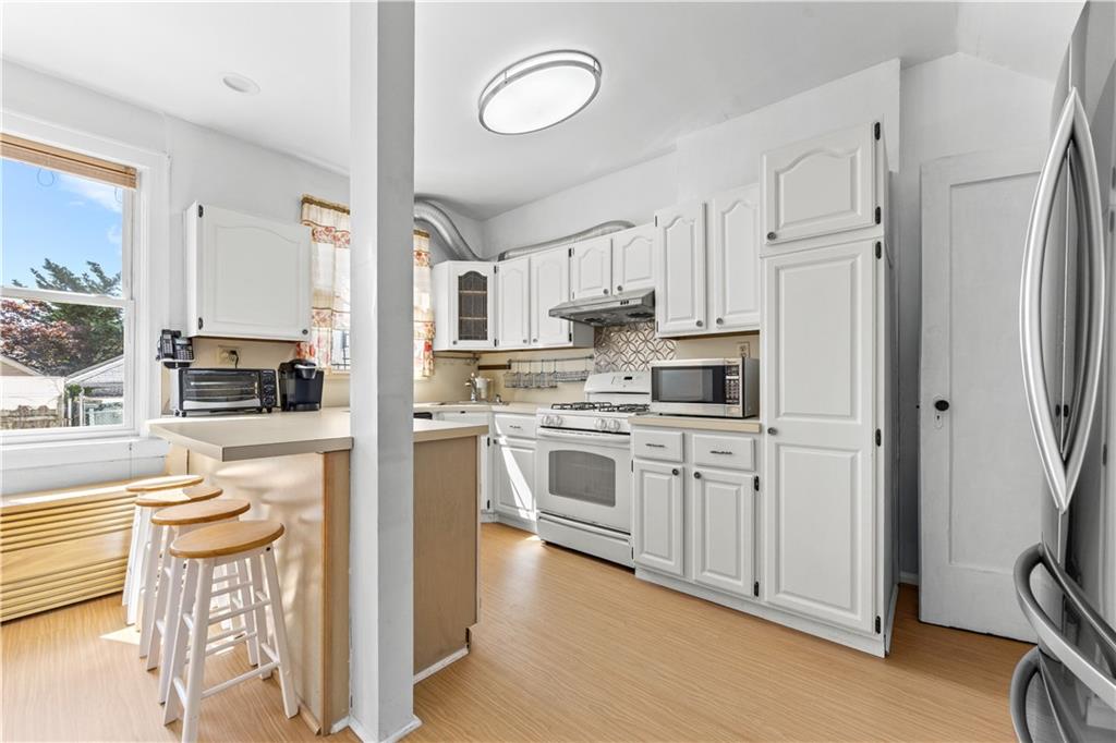 8113 14th Avenue Dyker Heights Brooklyn NY 11228