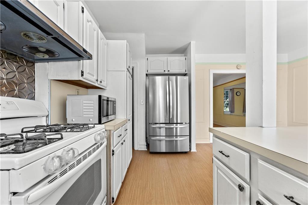 8113 14th Avenue Dyker Heights Brooklyn NY 11228