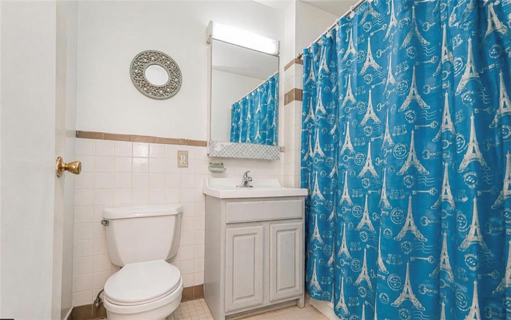 566 Gates Avenue Bedford Stuyvesant Brooklyn NY 11221