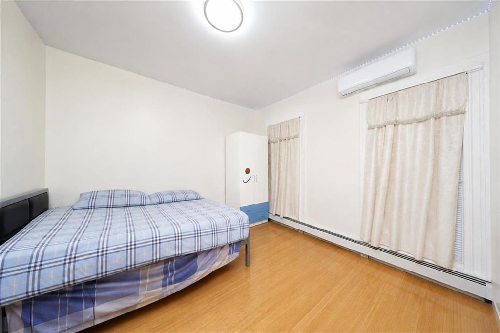 762 50th Street Sunset Park Brooklyn NY 11220