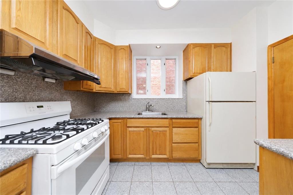 312 Avenue P Gravesend Brooklyn NY 11204