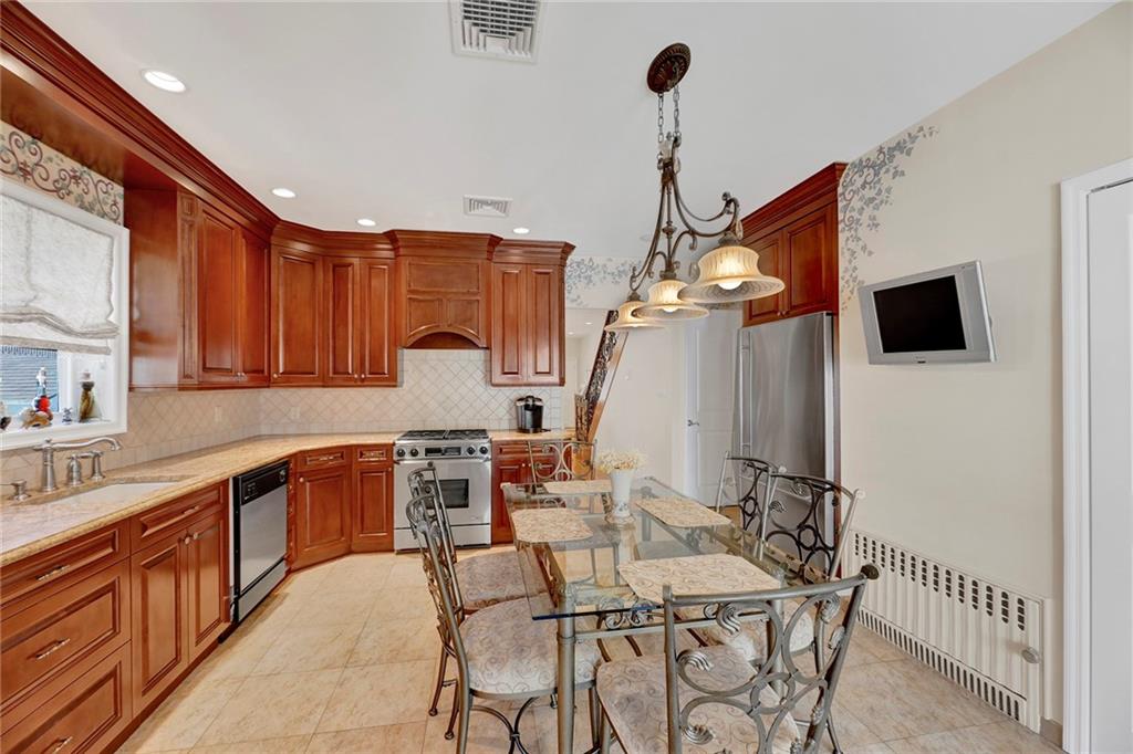 1881 West 7th Street Gravesend Brooklyn NY 11223
