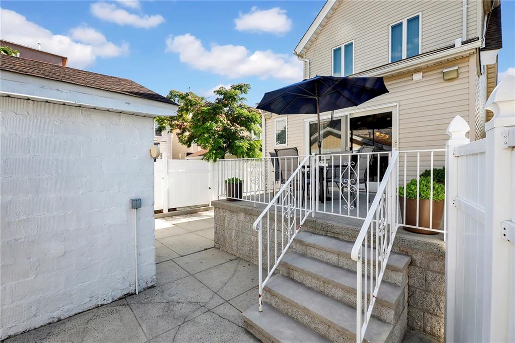 1881 West 7th Street Gravesend Brooklyn NY 11223