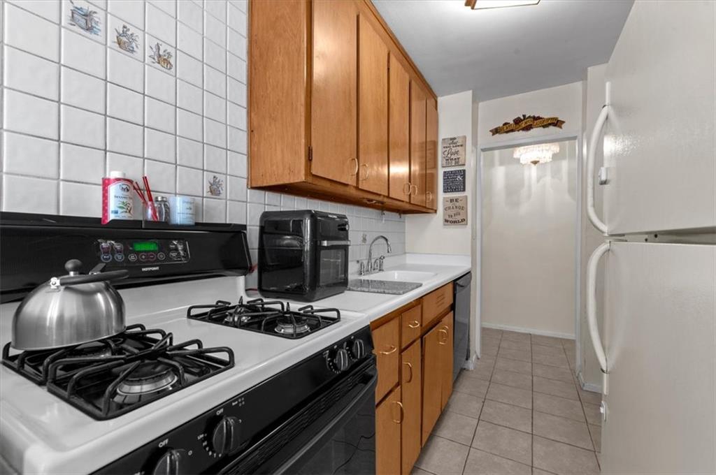 2940 West 5th Street Brighton Beach Brooklyn NY 11224