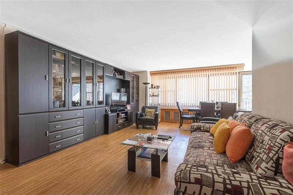 2925 West 5th Street Brighton Beach Brooklyn NY 11224