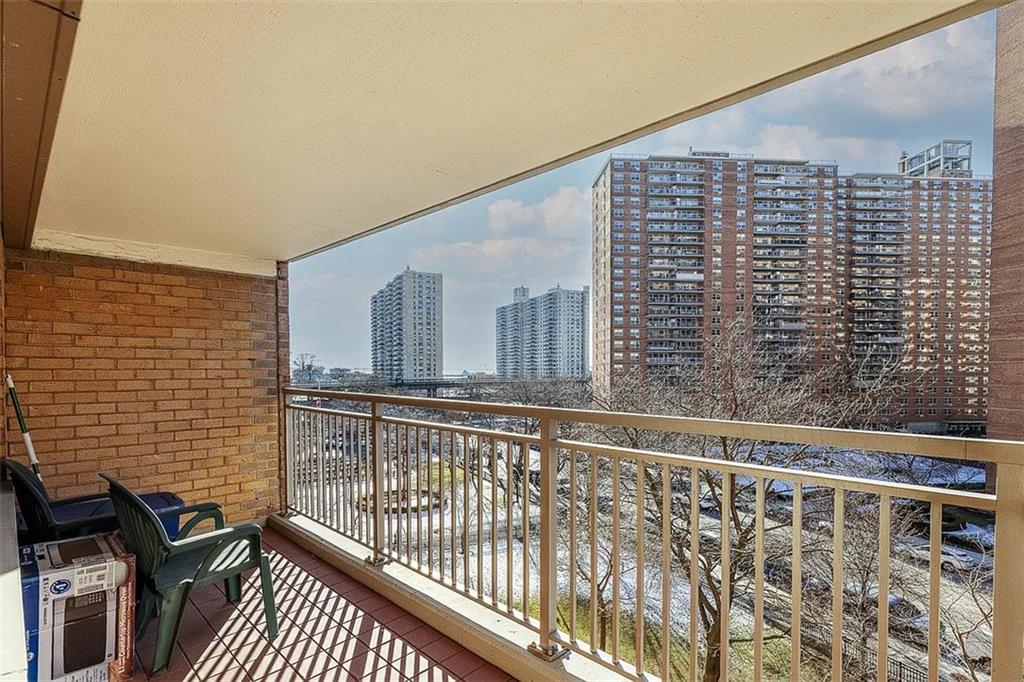 2925 West 5th Street Brighton Beach Brooklyn NY 11224