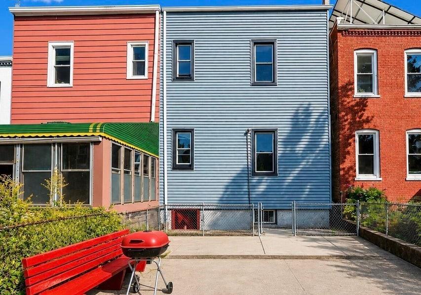 63 Highview Avenue New Brighton Staten Island NY 10301