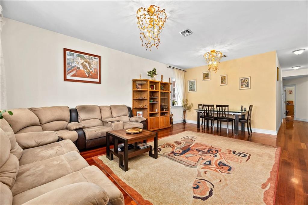 2518 West St Gravesend Brooklyn NY 11223